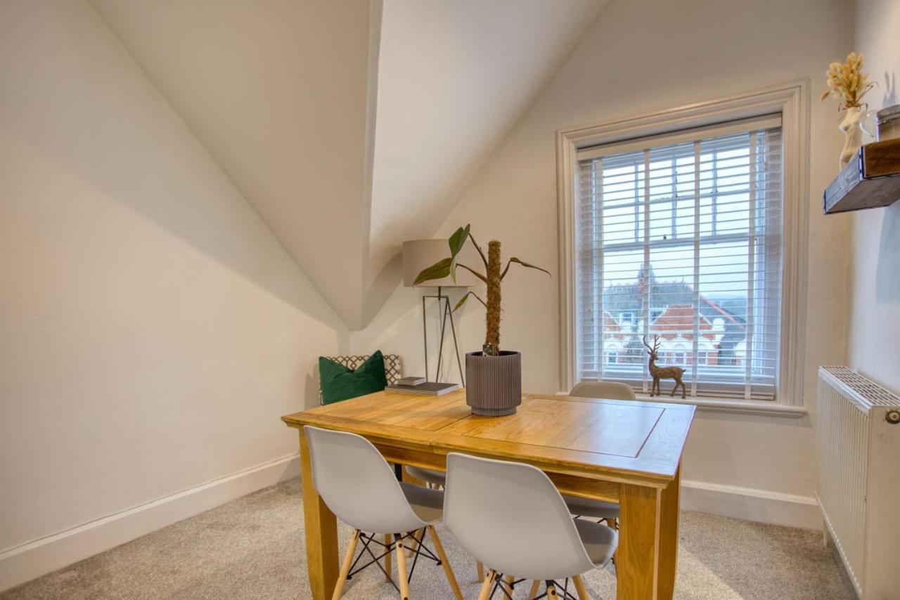 Ferienwohnung Wonderful West End - Parking Inc Folkestone Exterior foto
